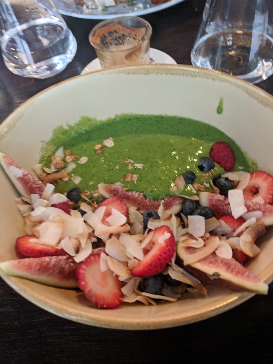 EATALO cafe (previously Bertoni city store rebrand) - 9