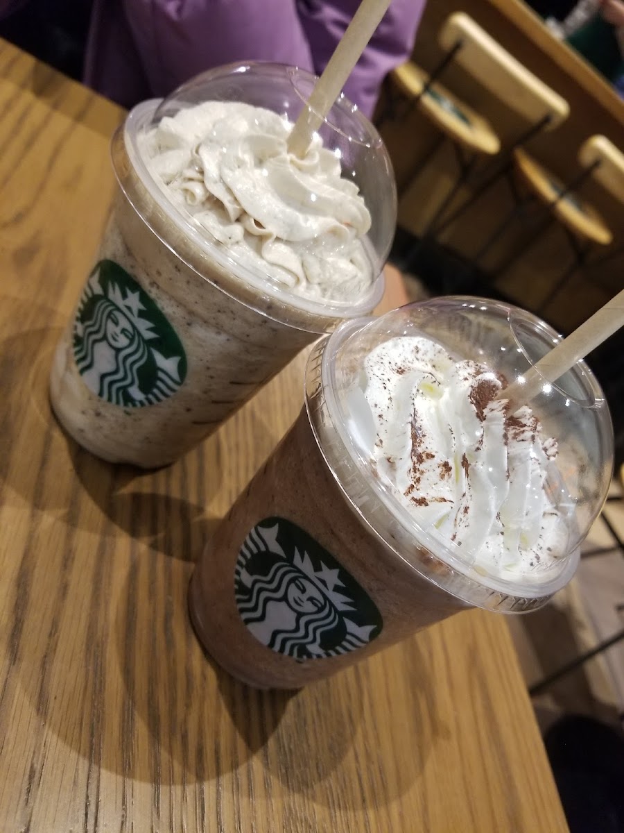Starbucks Coffee - Aeon Mall Chiba New Town - 9