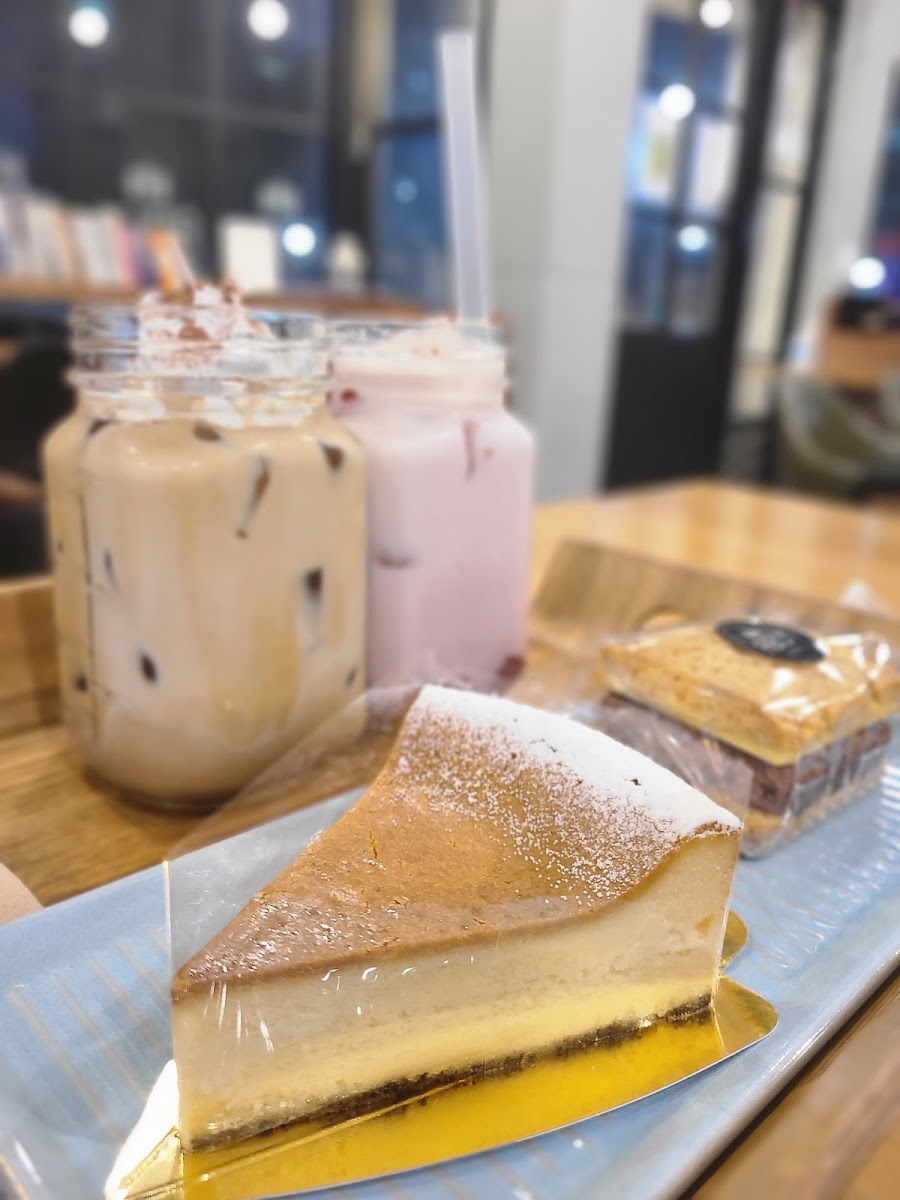 Ably Artisanal Bakery & Café - 2