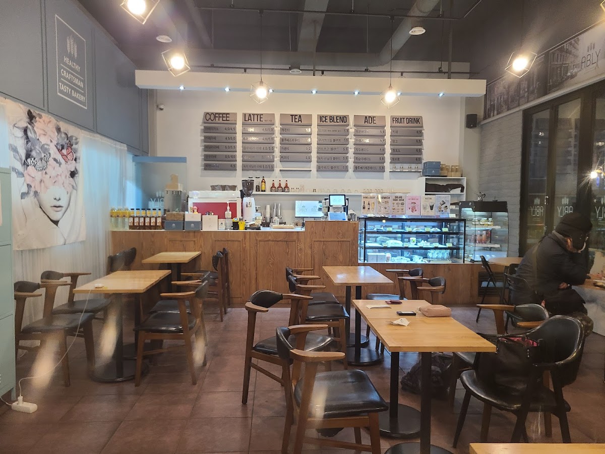 Ably Artisanal Bakery & Café - 3