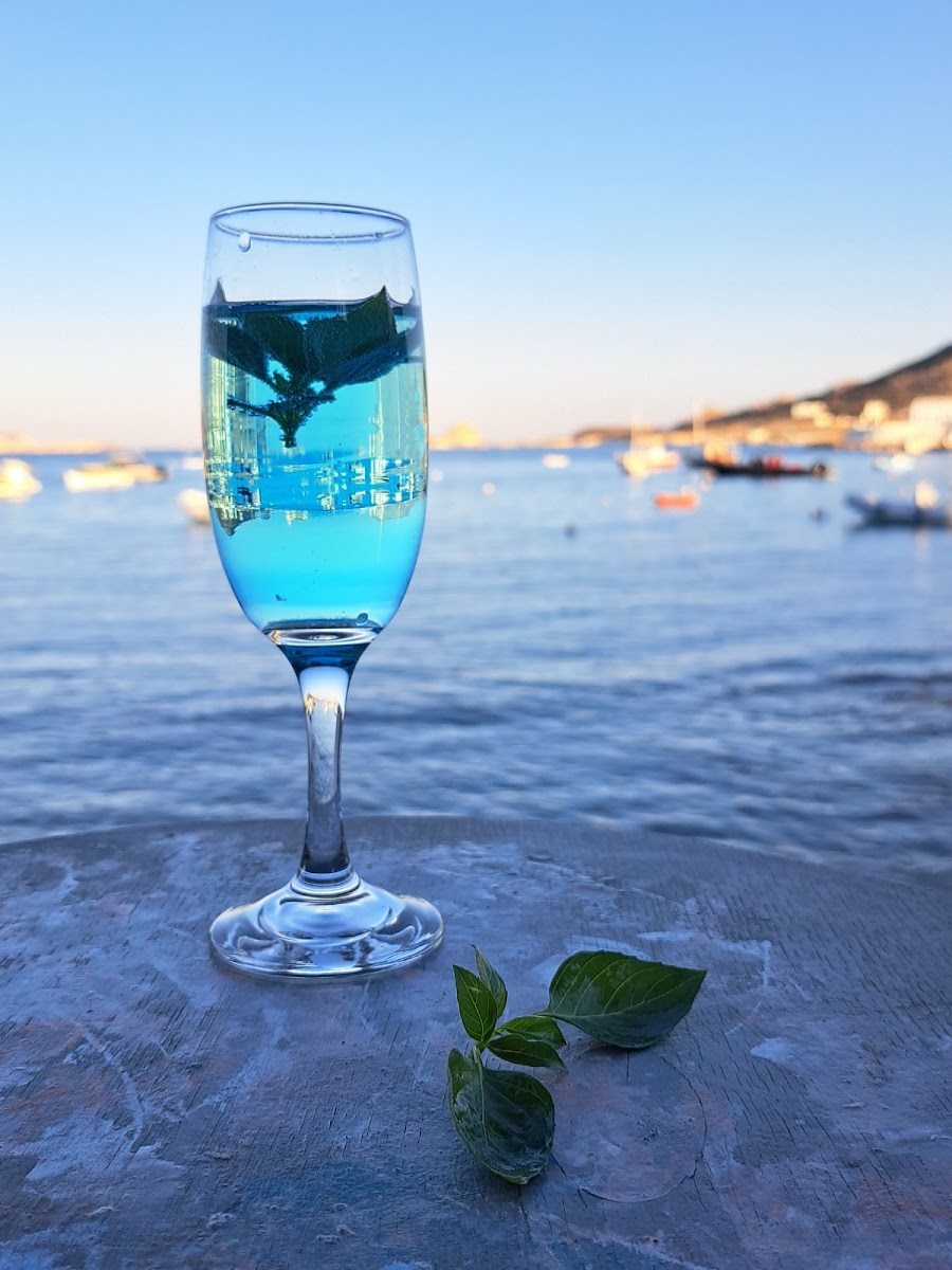 Opsidianos Art Cafe Bar - 2