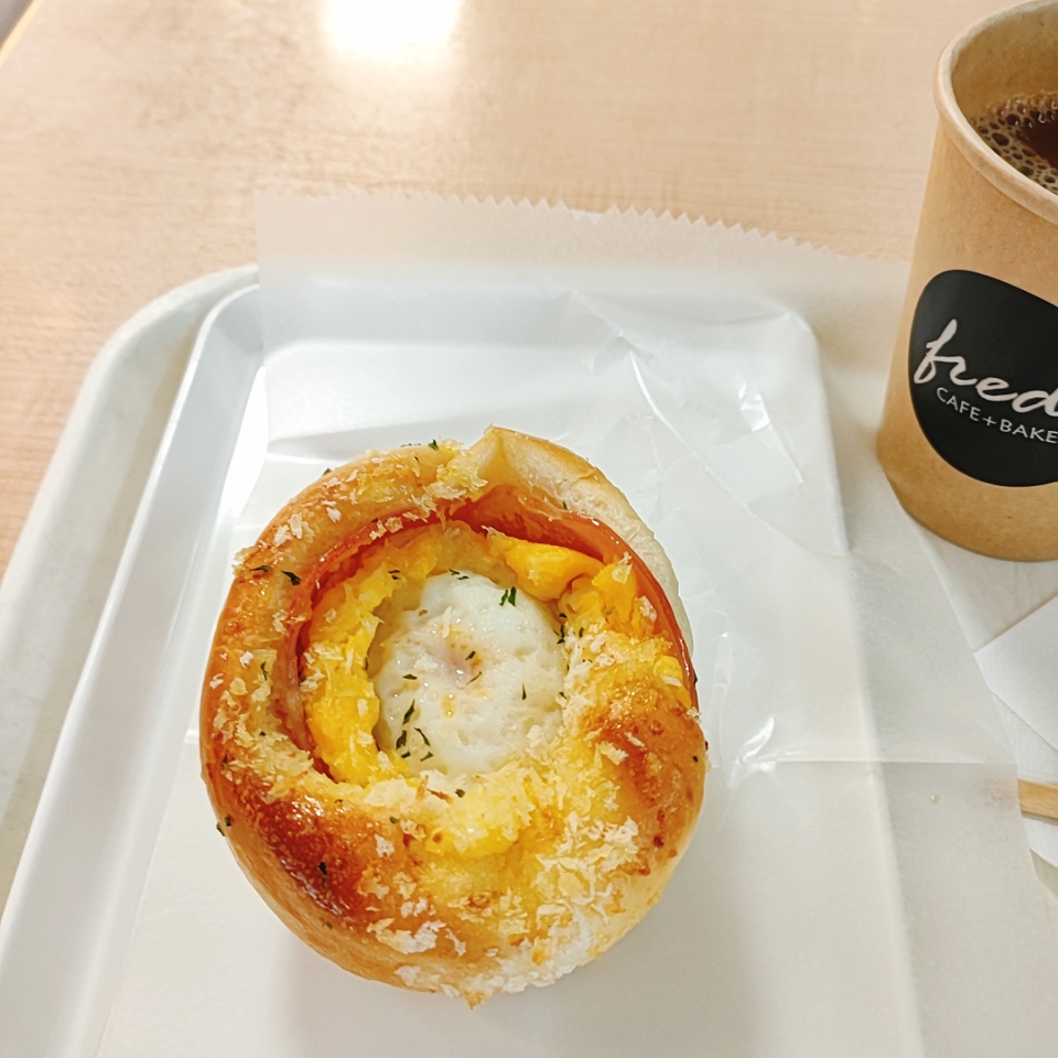 FREDS CAFE Ibaraki - 8