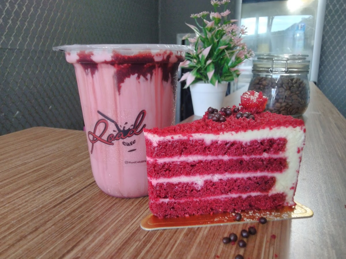 Road Cafe Sepinggan - 3