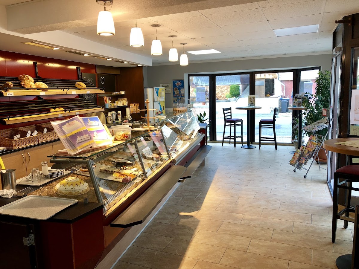 Cafe am Viadukt - Peter Reichel