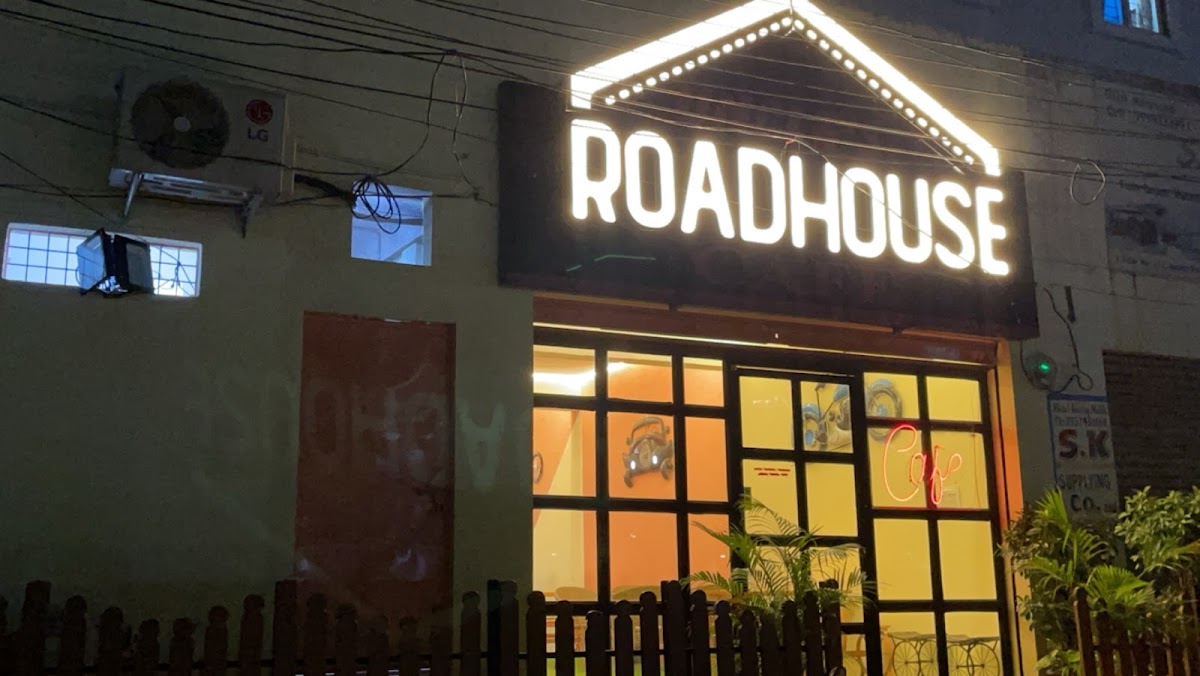 Uncle’s Roadhouse Cafe ph no