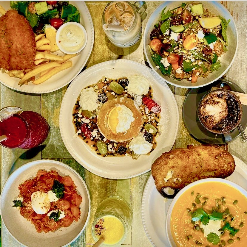 Chef's Cafe Kings Langley - 2