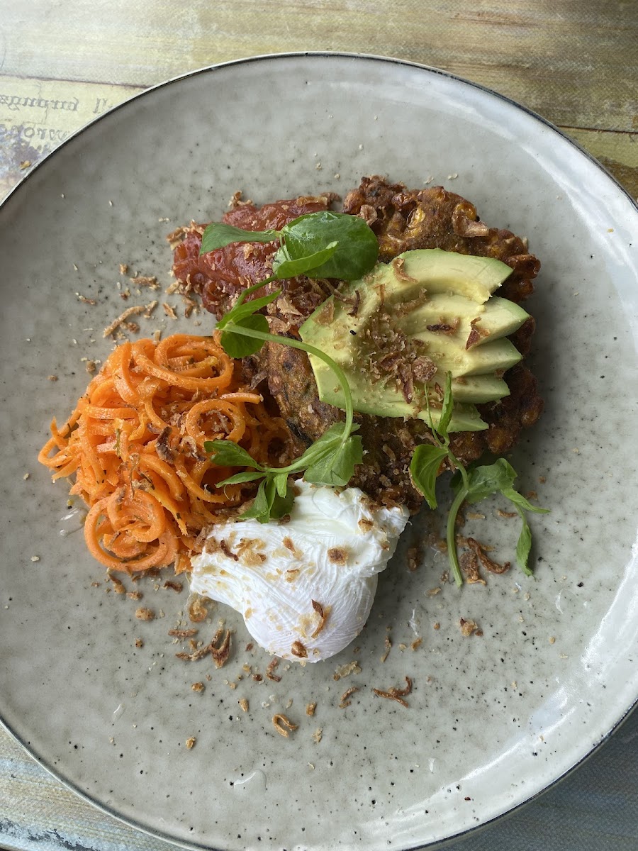 Chef's Cafe Kings Langley - 6