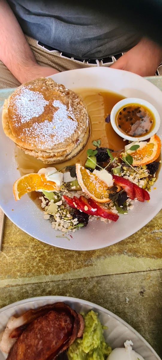 Chef's Cafe Kings Langley - 8