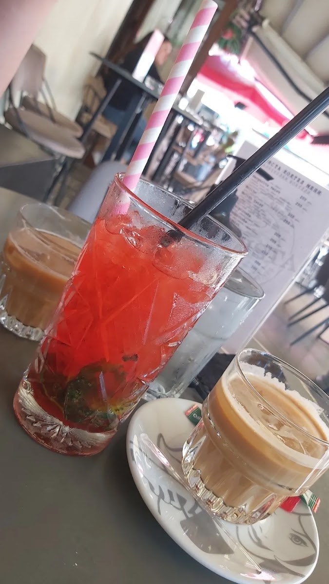 Barista Coffee Shop - 9