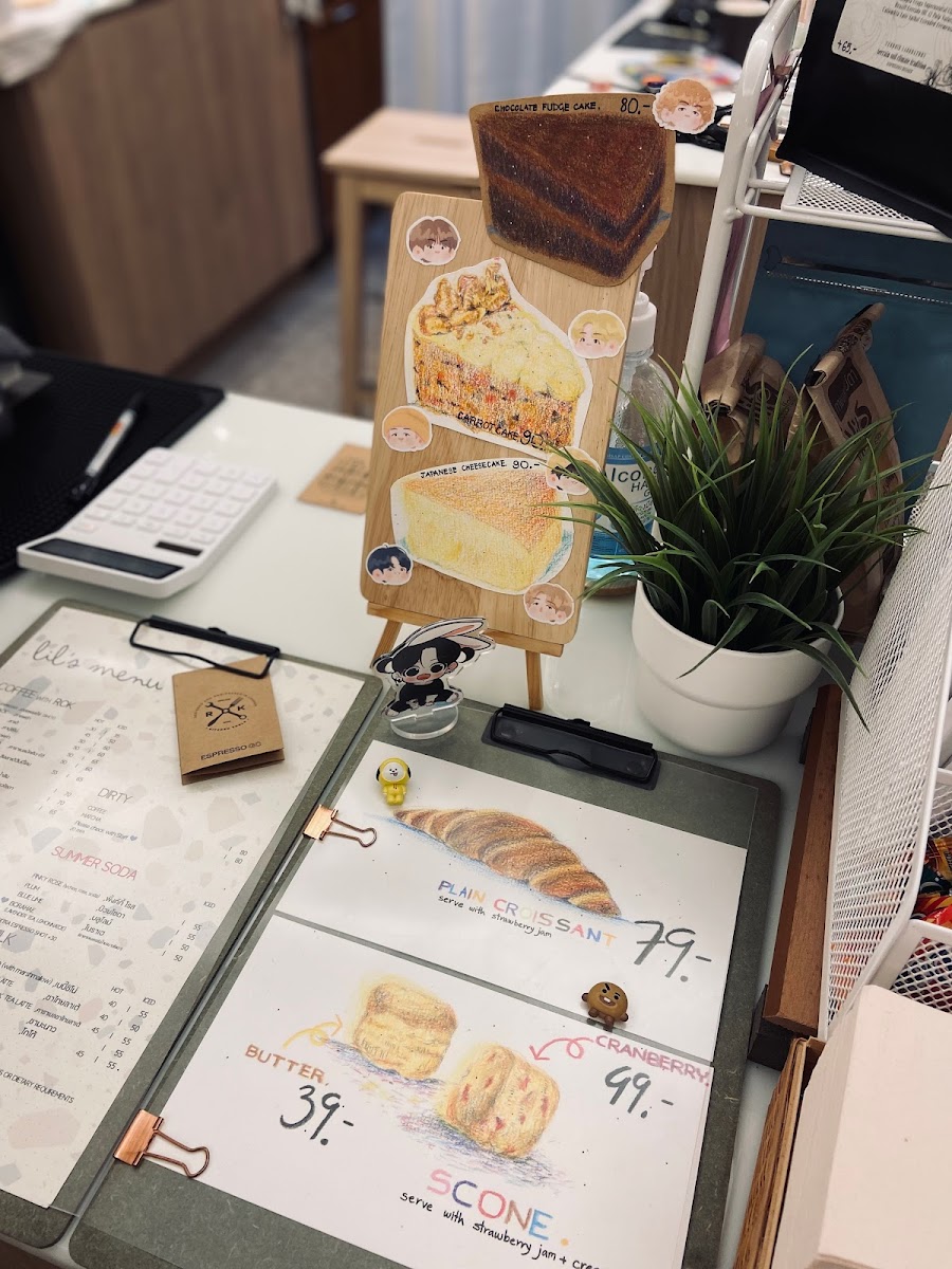 Lil cafe - 5
