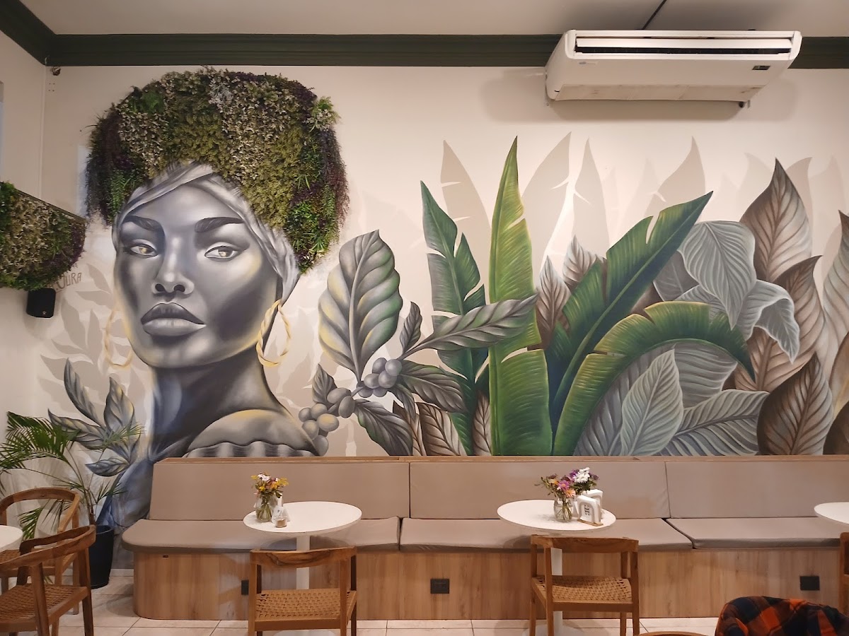 Helena Café Resto - 4