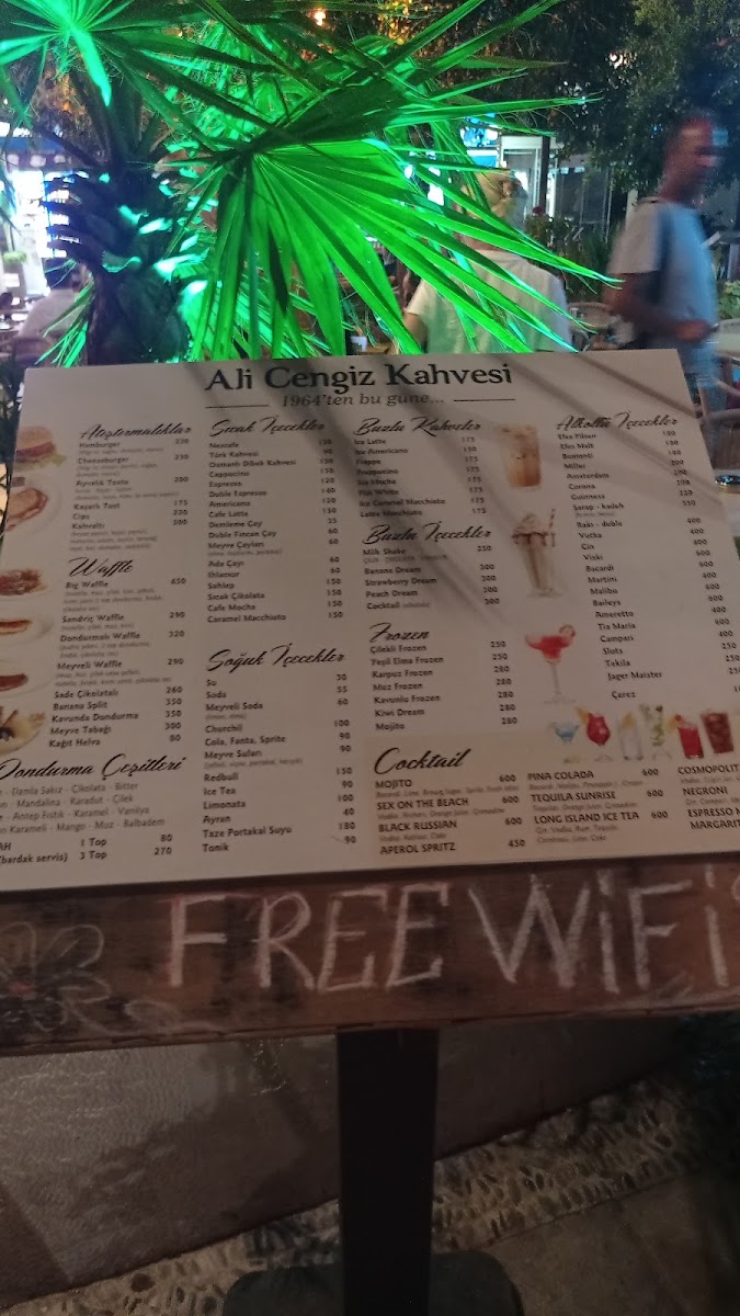 Ali Cengiz Cafe - 5