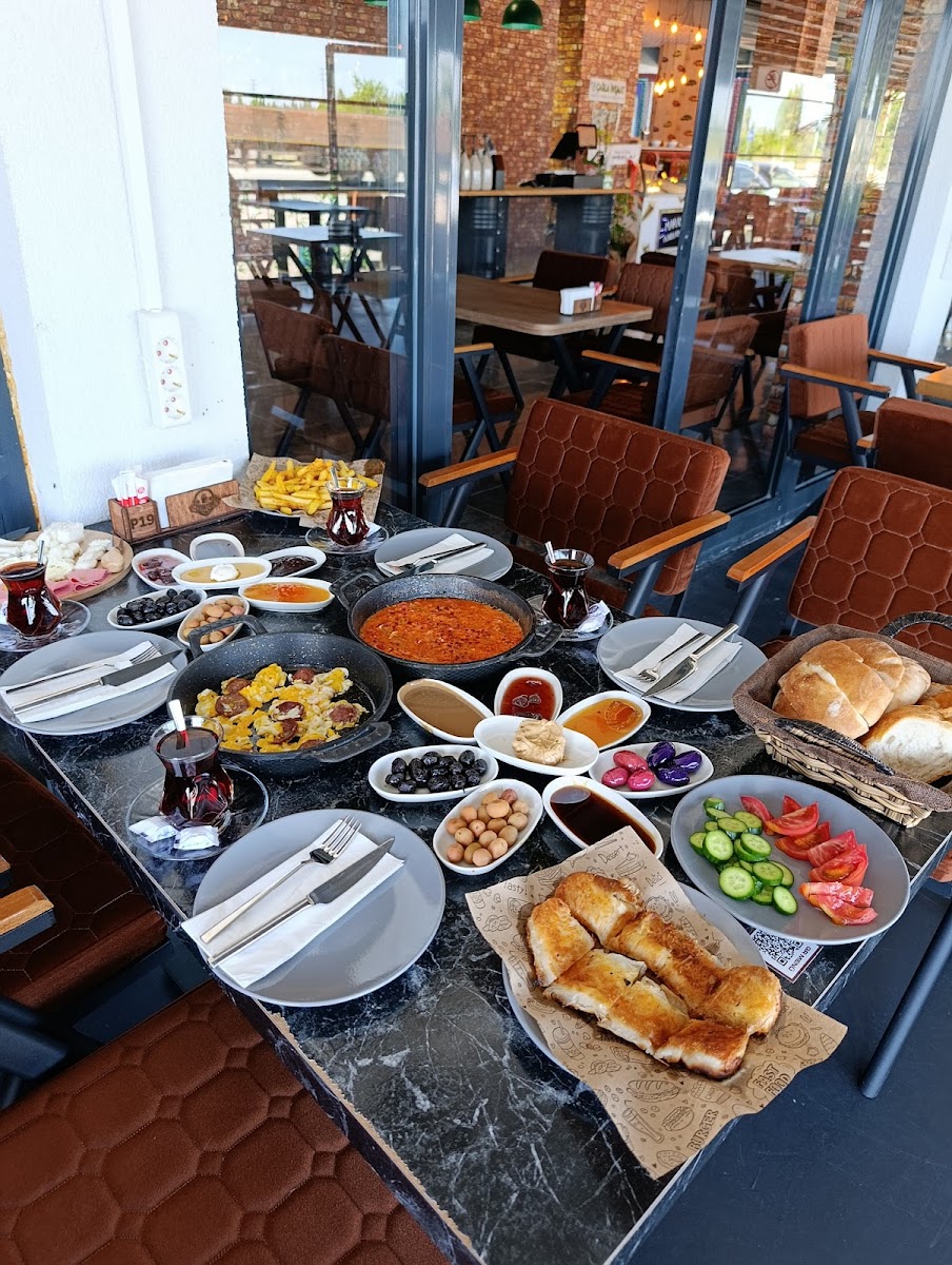 Viran Cafe KİDS - 4