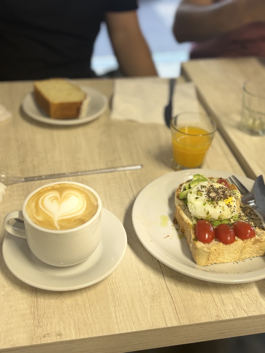 Bonella cafeteria - 9