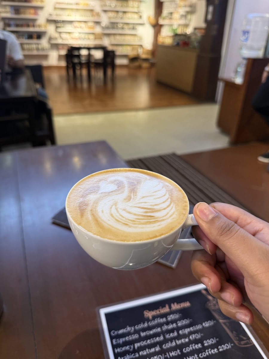 Ainmane Café and Speciality Store. - 4