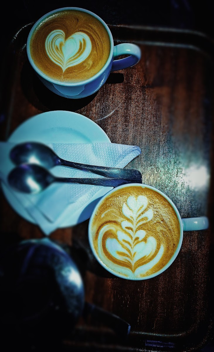 Ainmane Café and Speciality Store. - 5