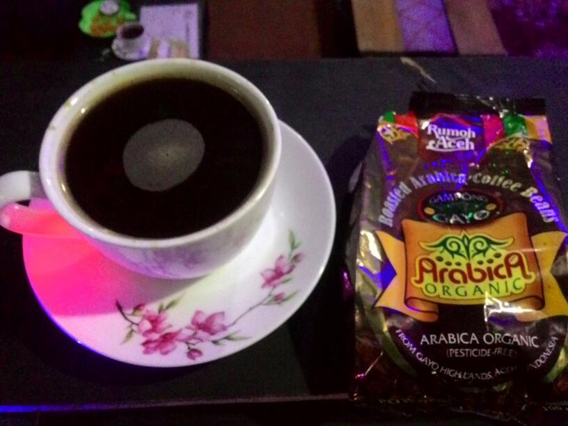 Saung Miring cafe lesehan - 8
