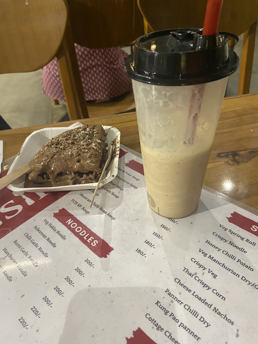 Blescene Cafe - 10