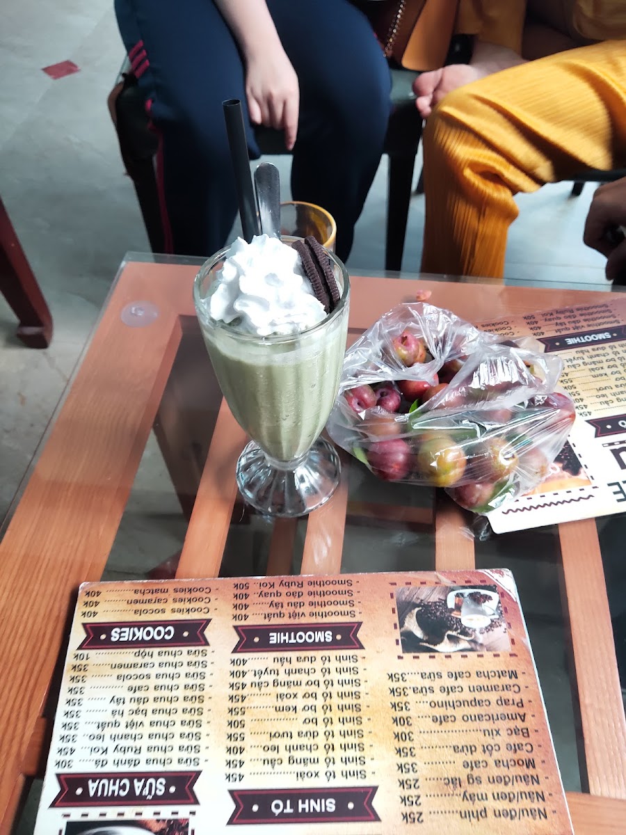 RuBy Coffee Cá Koi - 5