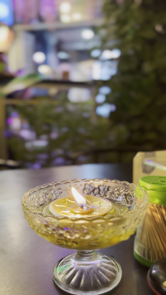 Cafe 57 / JANJI JIWA 738 / LIMAU - 2