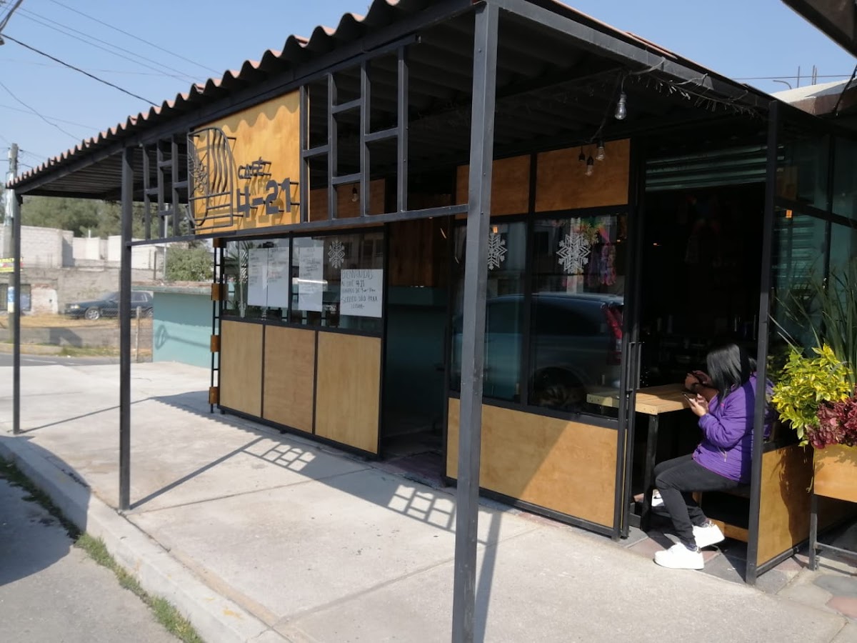 Café 4-21
