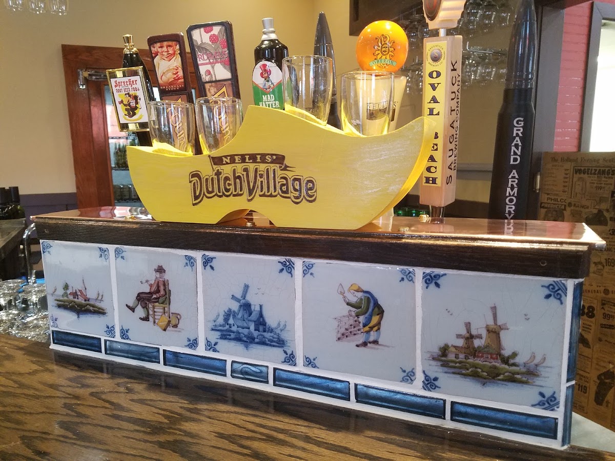 Hungry Dutchman Cafe