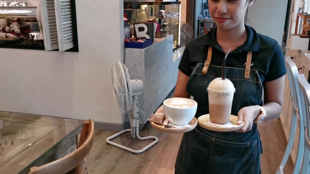 Melco Sweets Cafe - 2