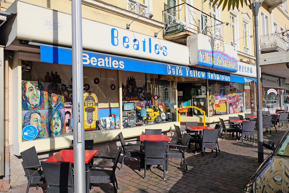 Beatles Museum & Yellow Submarine Café