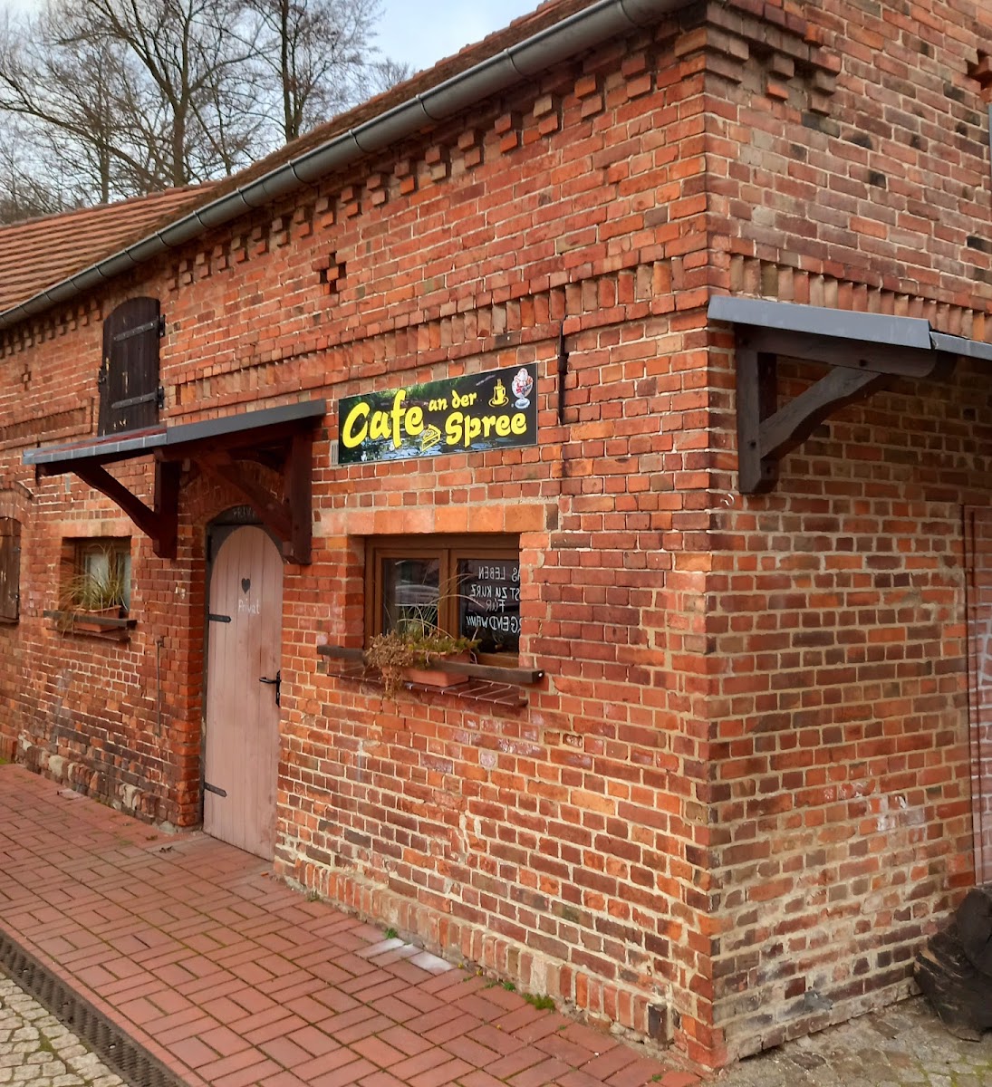 Ice Cream Parlor to Unterspreewald