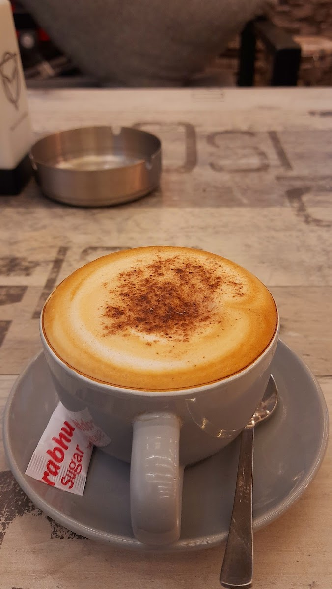 Yonzans Cafe & Restro - 5