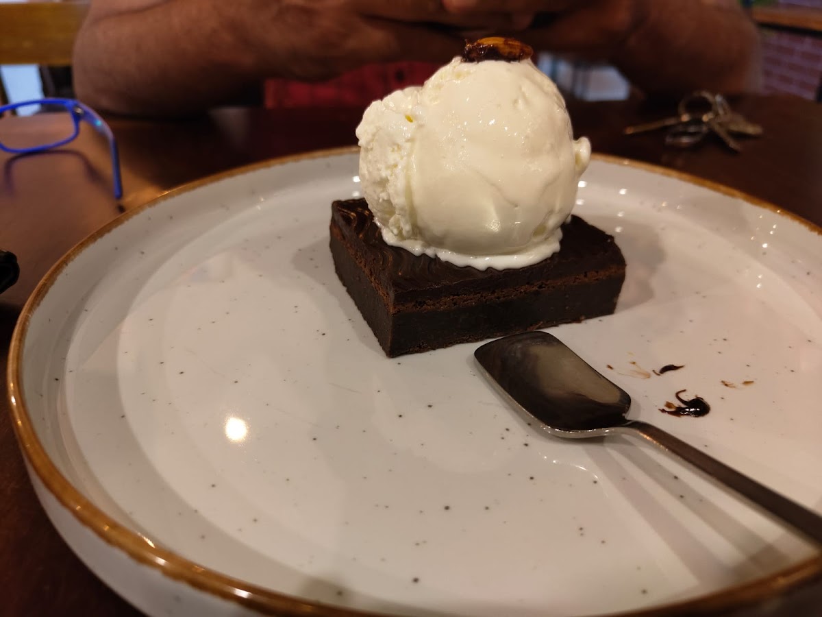 Cafe Buns and Beans - 6