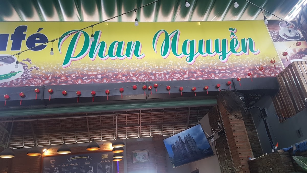 Phan Nguyễn Coffee