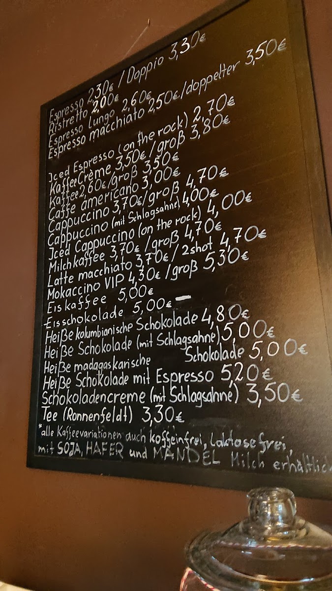 Schokoladen Laden & Cafe SIX SINNE - 2