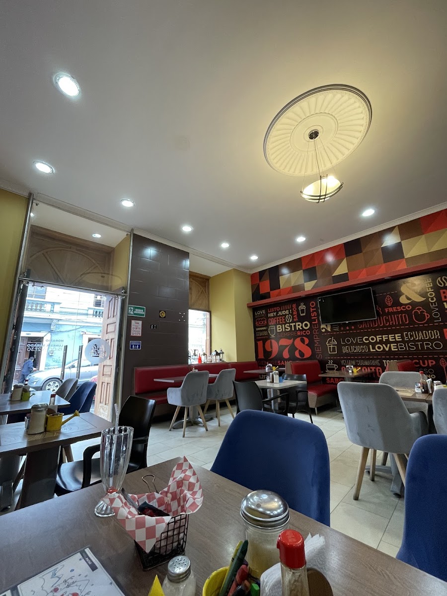 Cafeteria Listo Bistro