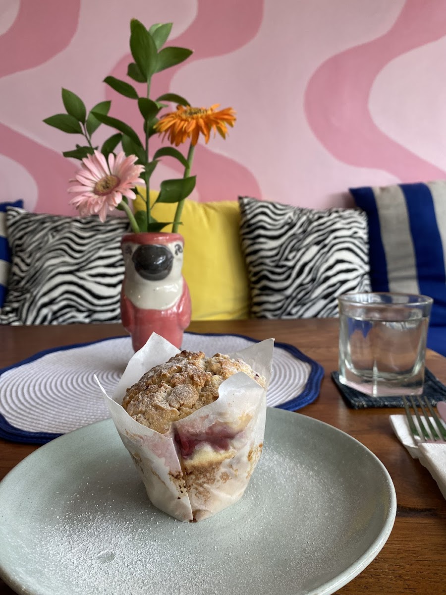 Brother Goose Cafe Berawa - 8