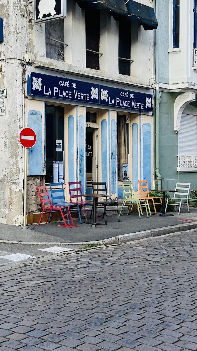 Cafe de la Place Verte