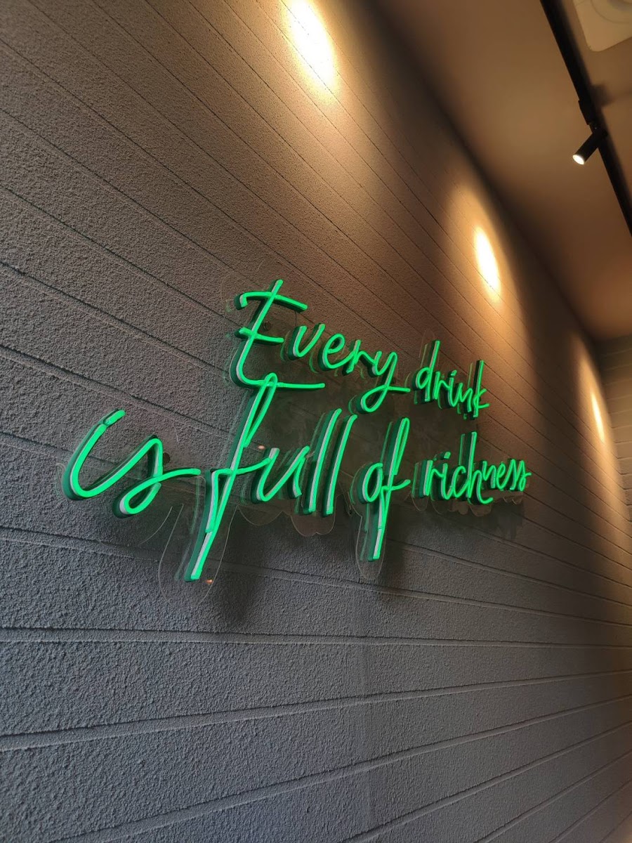 Joseph Café & Bar - 4