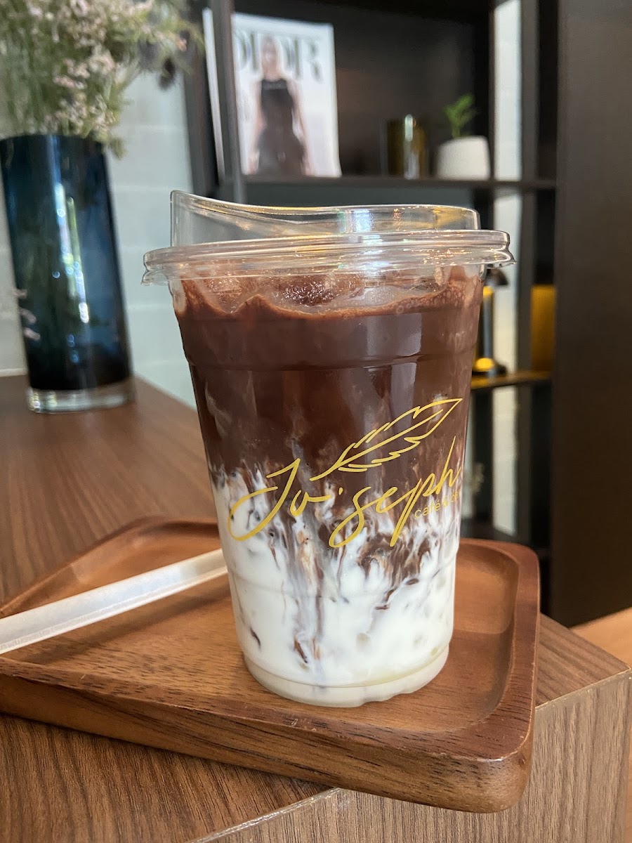 Joseph Café & Bar - 6