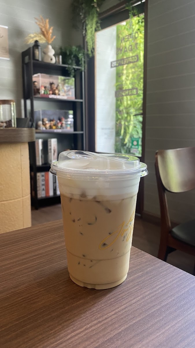 Joseph Café & Bar - 8