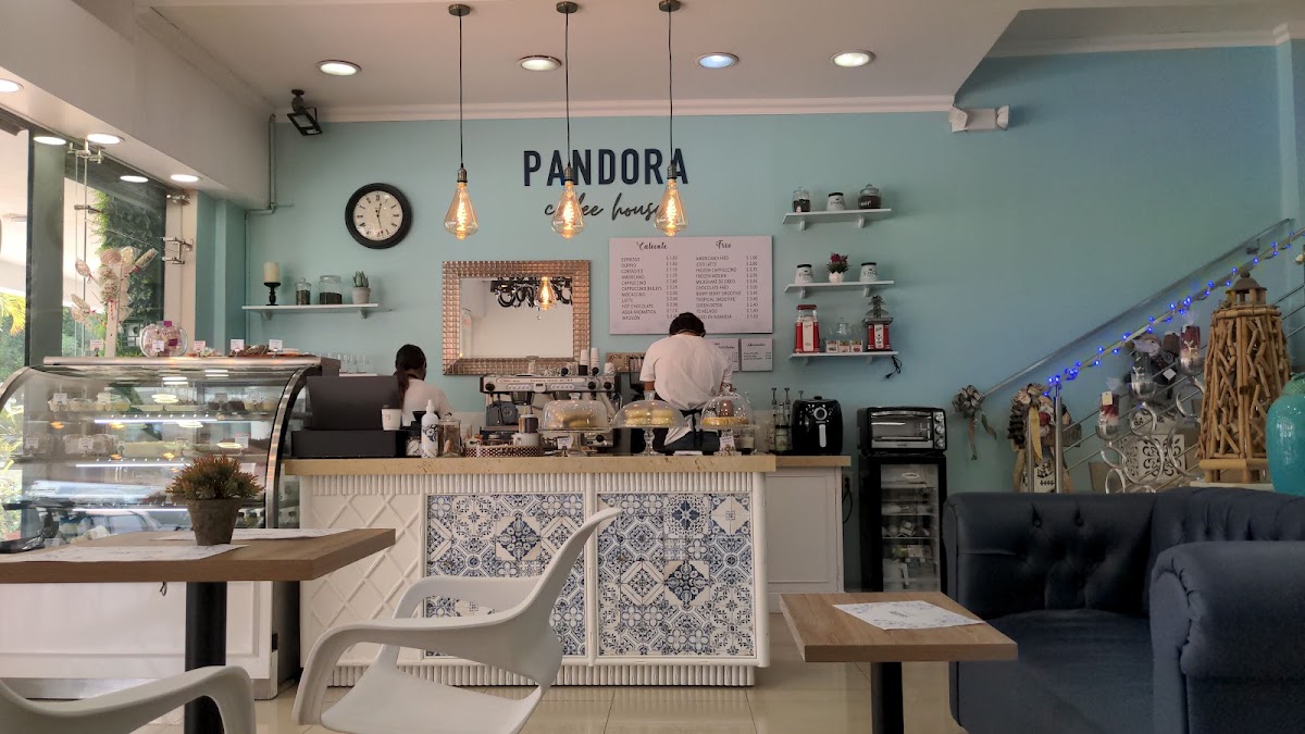 Pandora Coffee House