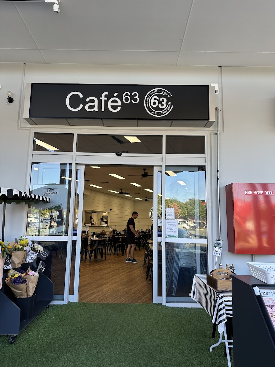 Cafe 63 Underwood