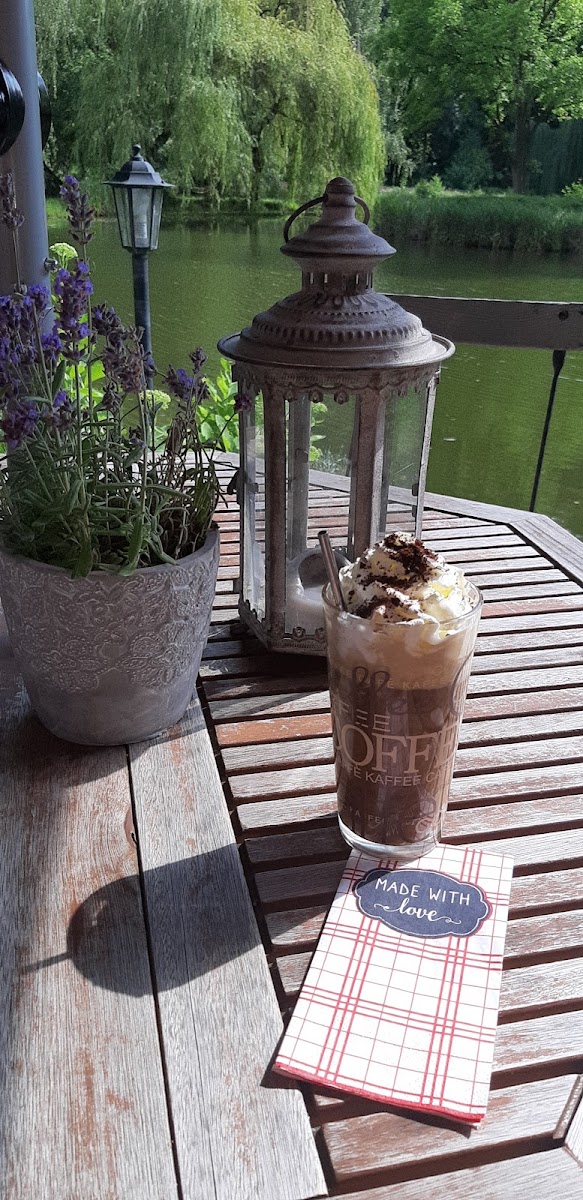 Café Blue Onion - 10