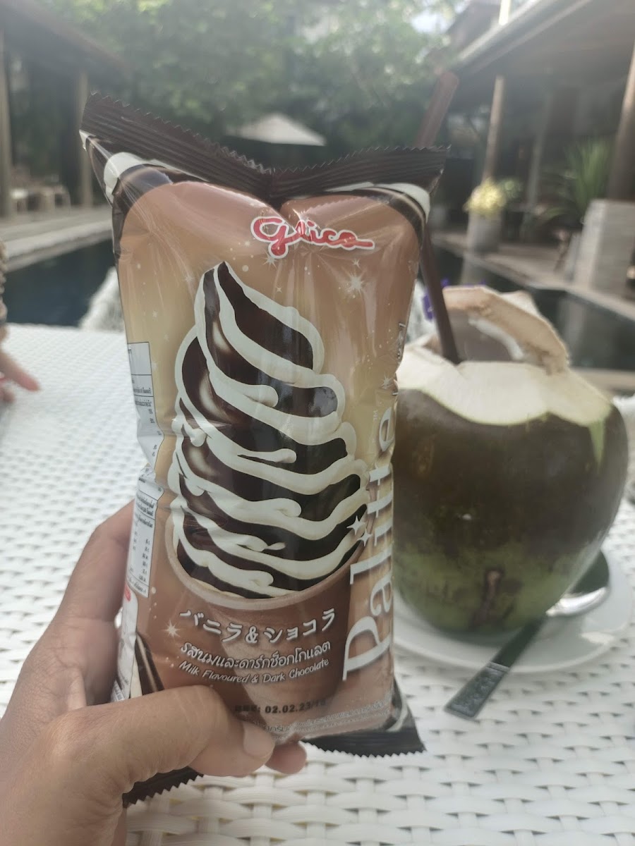 Paradiso pool cafe at phuket - 8