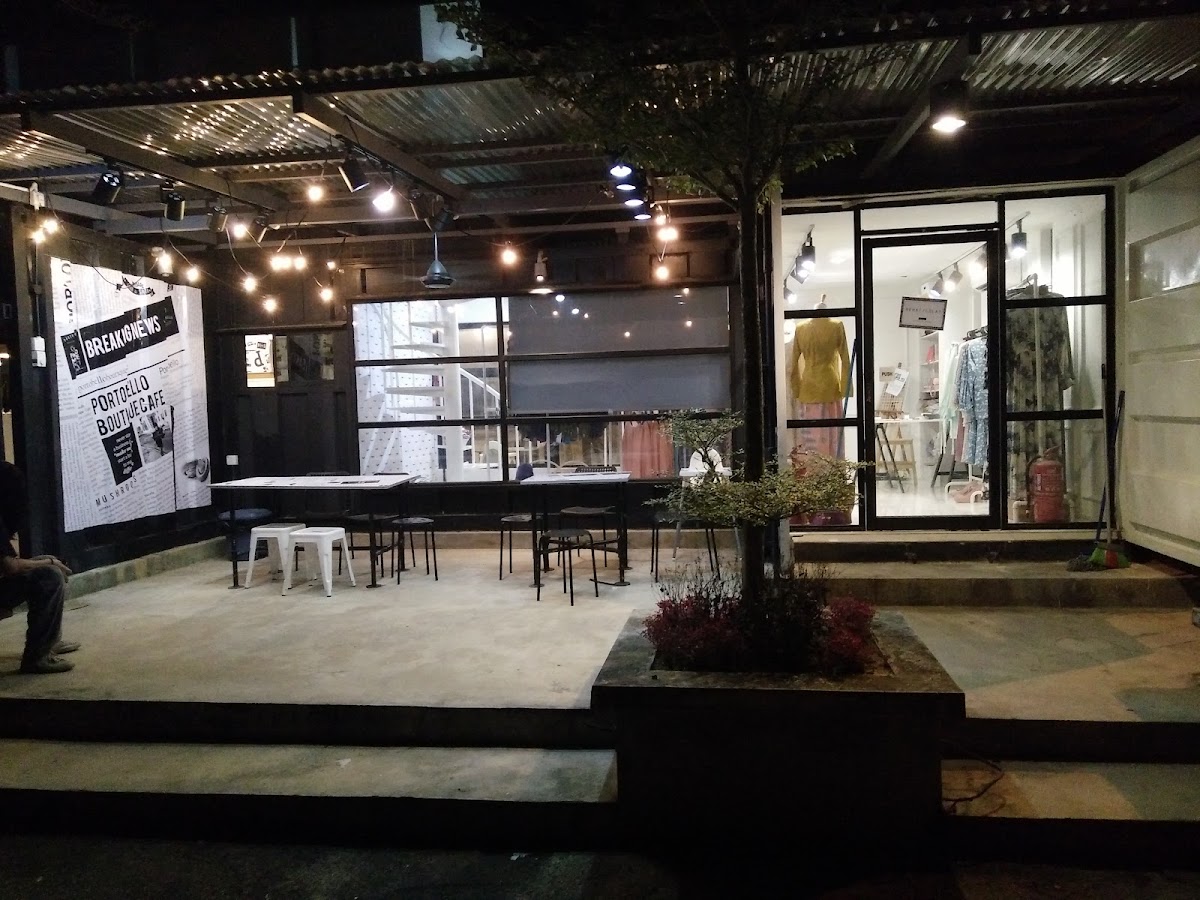 Portobello Boutique Cafe - 2