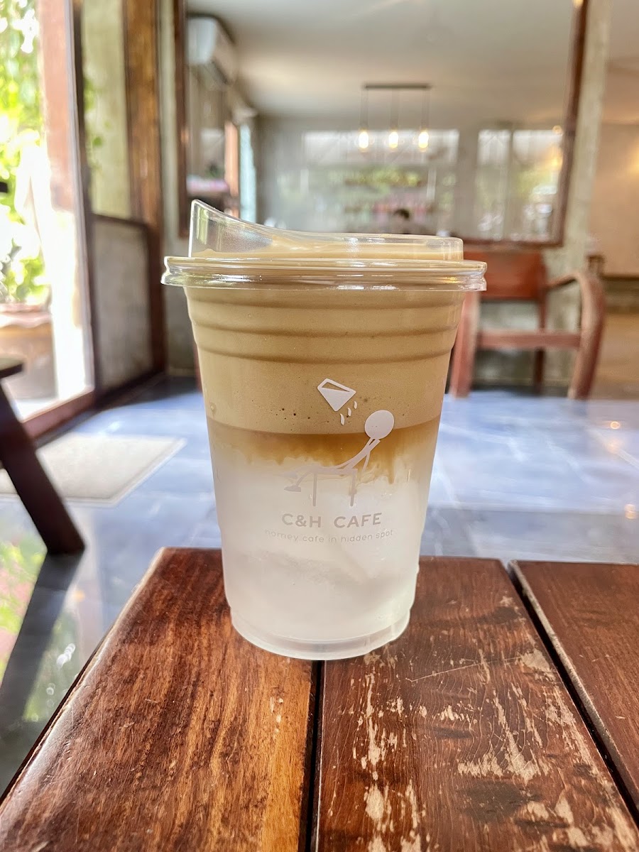 C&H Café - 5