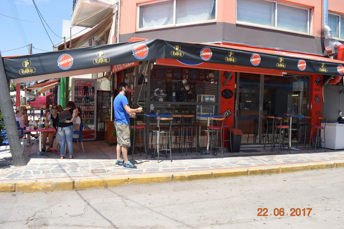 JOHNIES καφε Κρεπερί