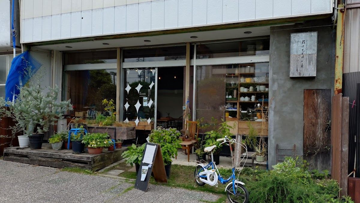 Art Space & Cafe Barrack - 4