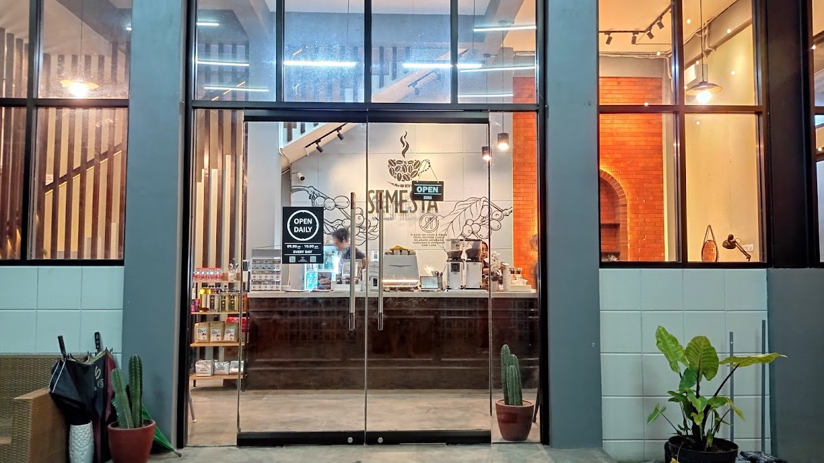 Semesta Cafe Caruban