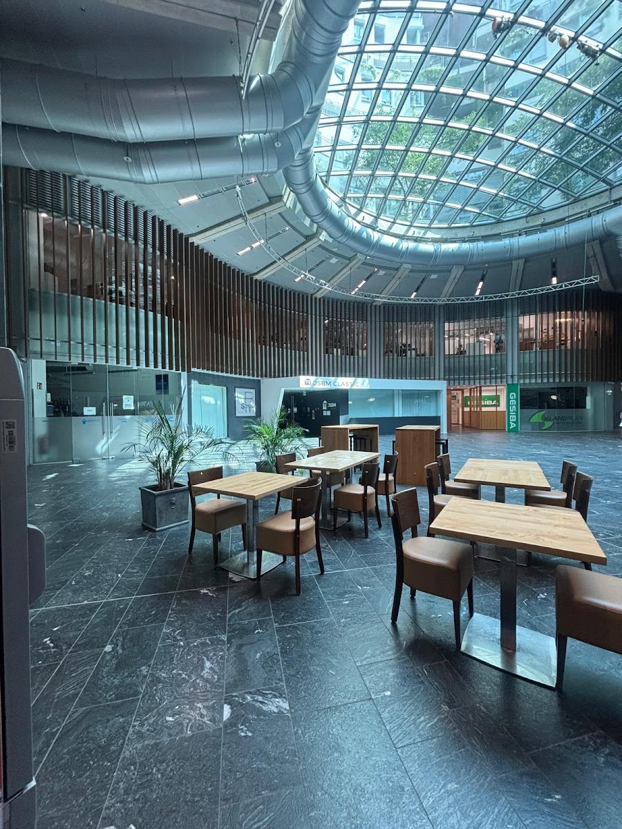 CASTELLO Café Bar Superfood