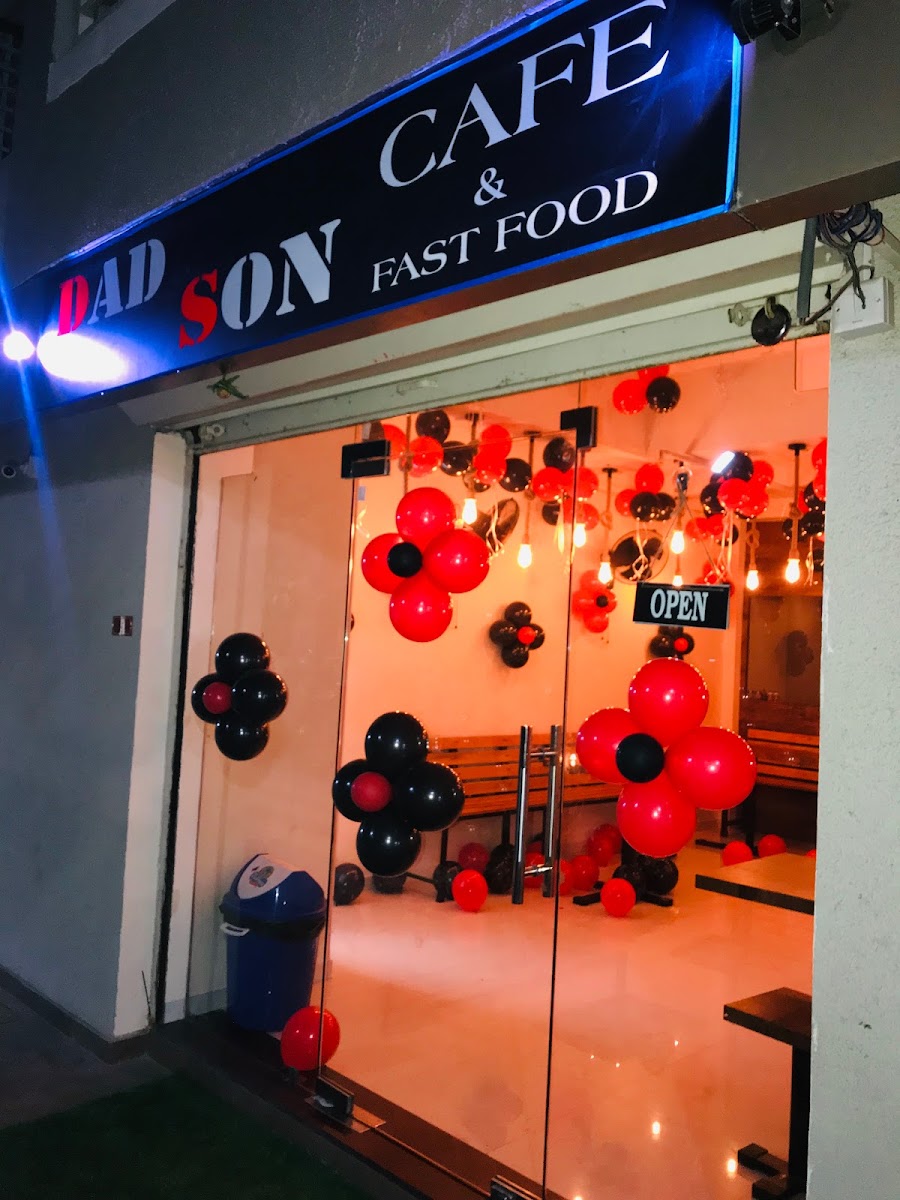 DAD SON CAFE & Fast Food